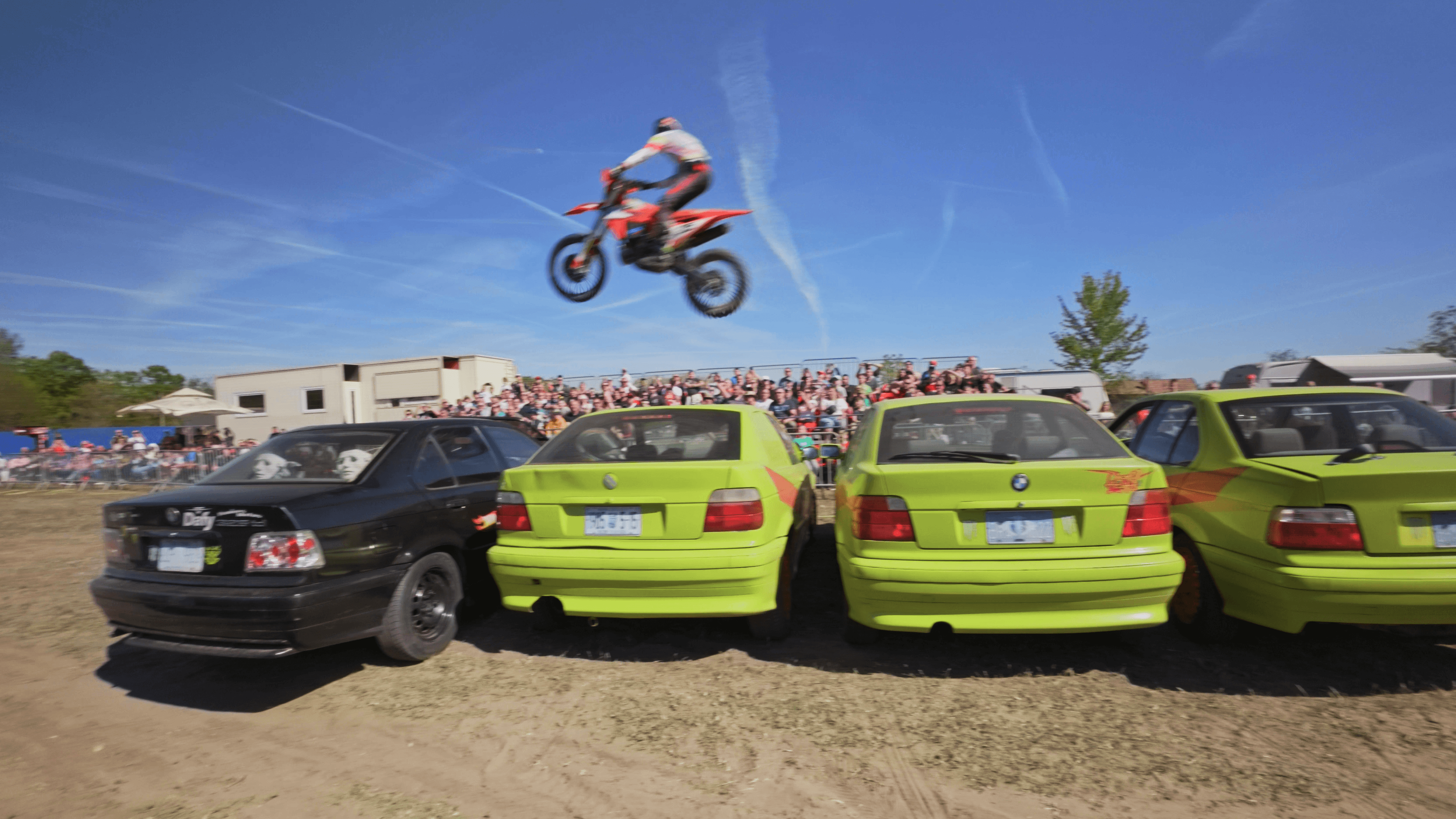 Motoros mutatványok